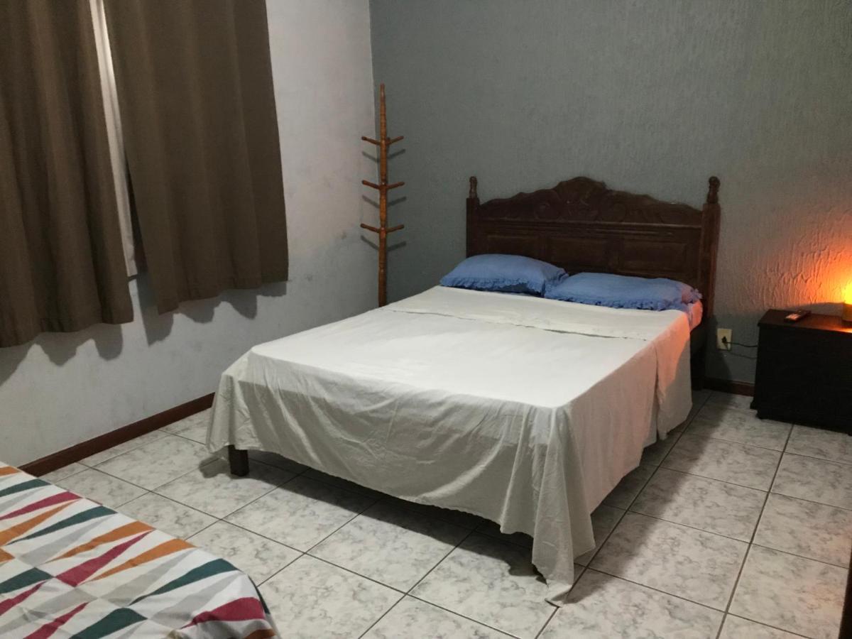 Regi House Hostel Витория Экстерьер фото